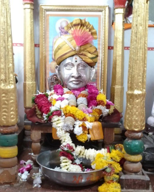 Shri Narayan Puri Ji